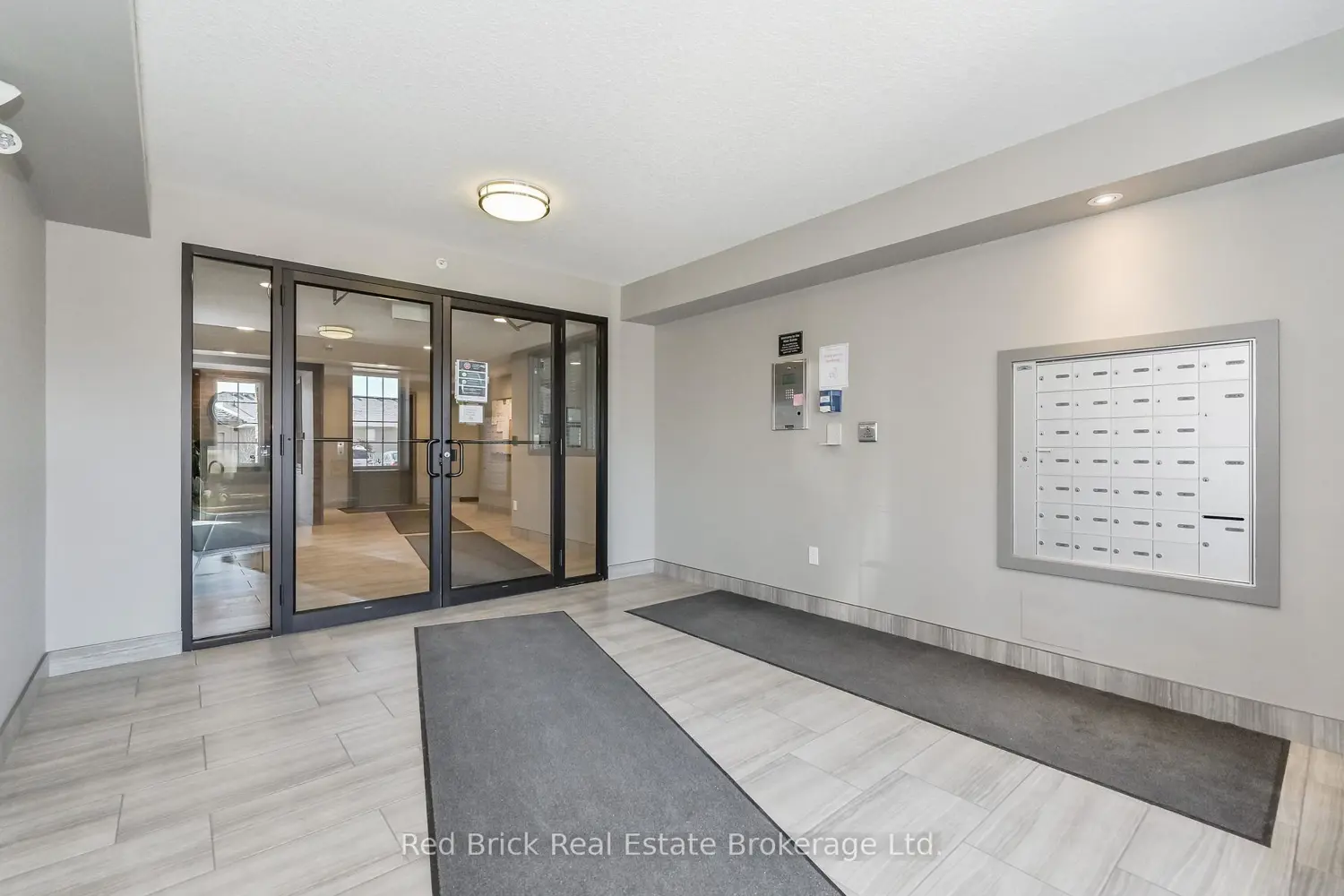 6492 Gerrie Road 207 photo 4