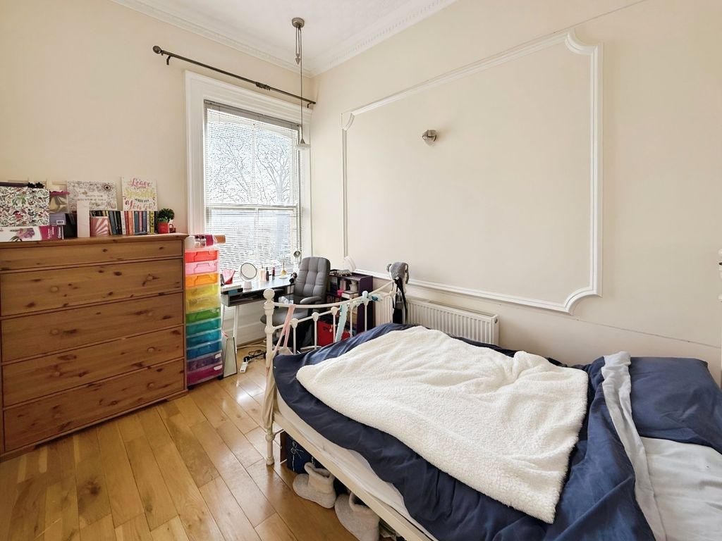 Additional image 13 of 3 bed flat for saleWestlands Avenue, Grimsby, Lincolnshire DN34