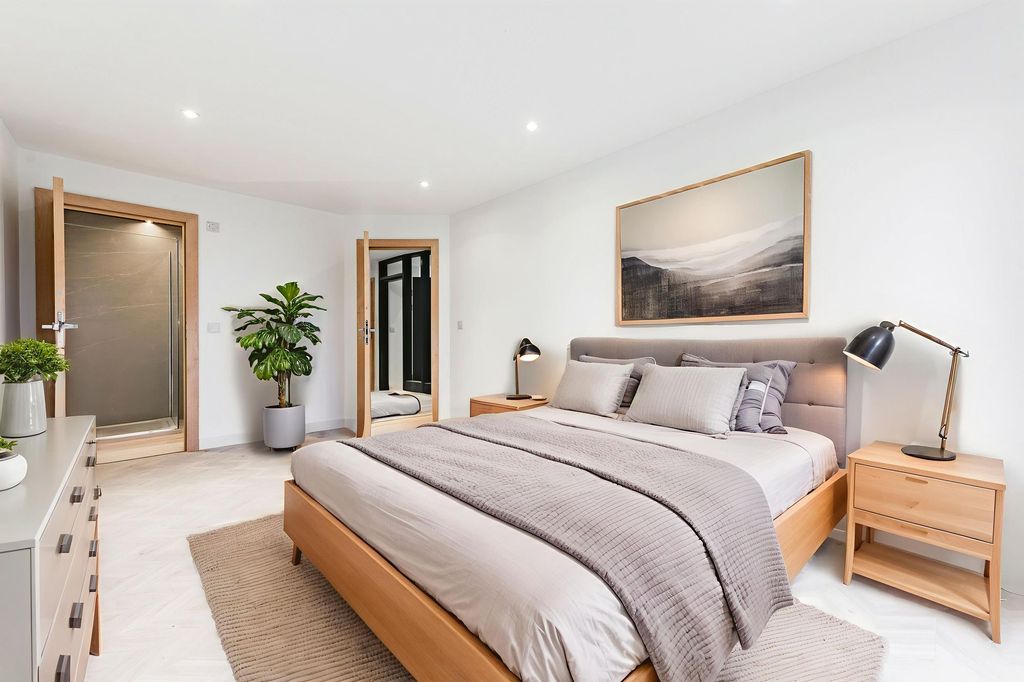 Additional image 4 of 2 bed penthouse for saleSidestrand Road, Great Yarmouth NR30