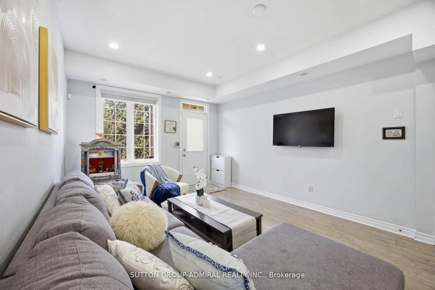 Additional image 6 of 180 Howden Boulevard 56