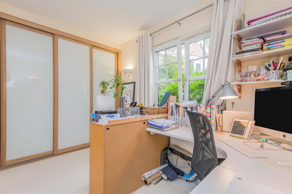 Additional image 10 of 3 bed flat for saleSalterton Road, Exmouth EX8
