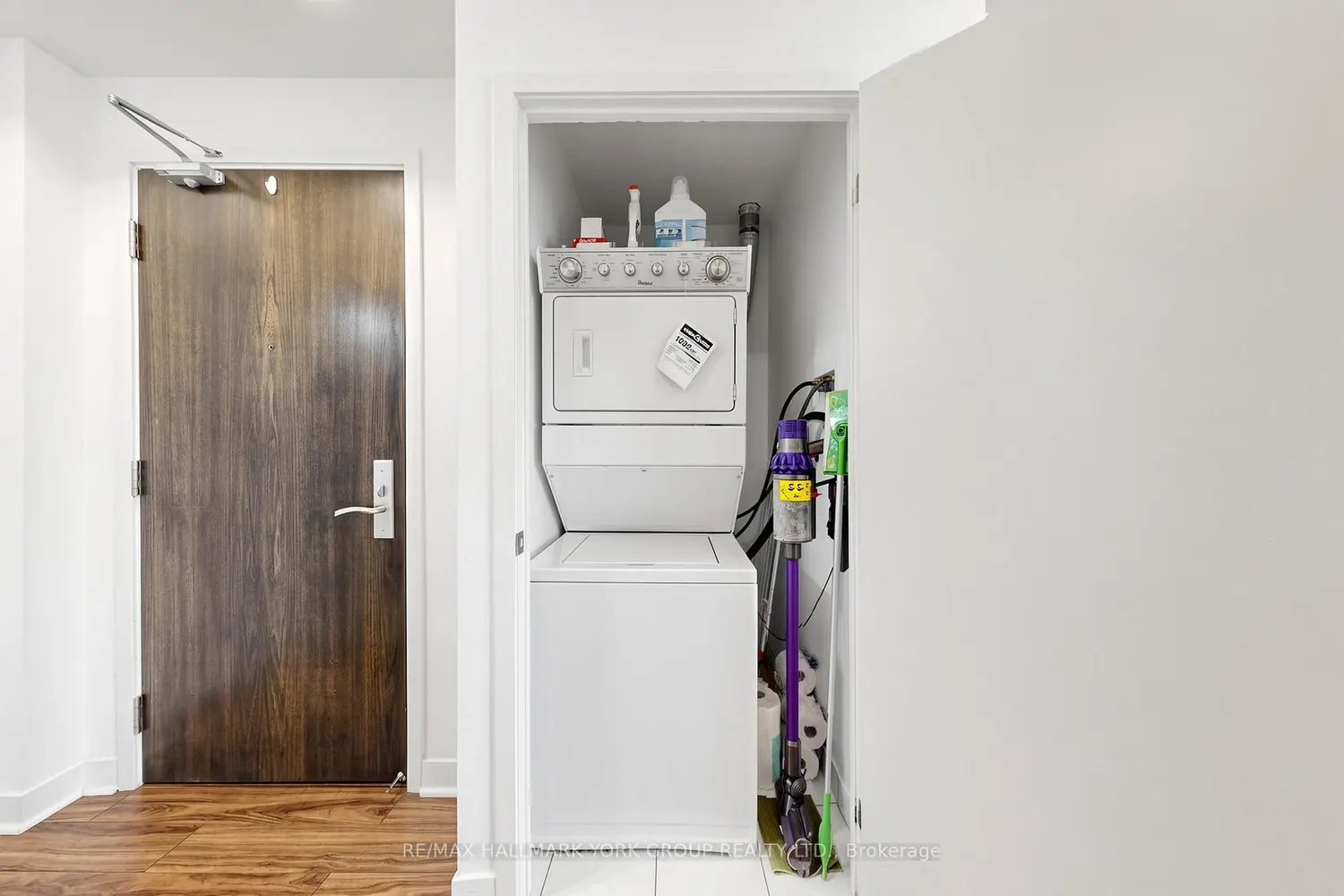 Additional image 11 of 840 Queens Plate Drive 612