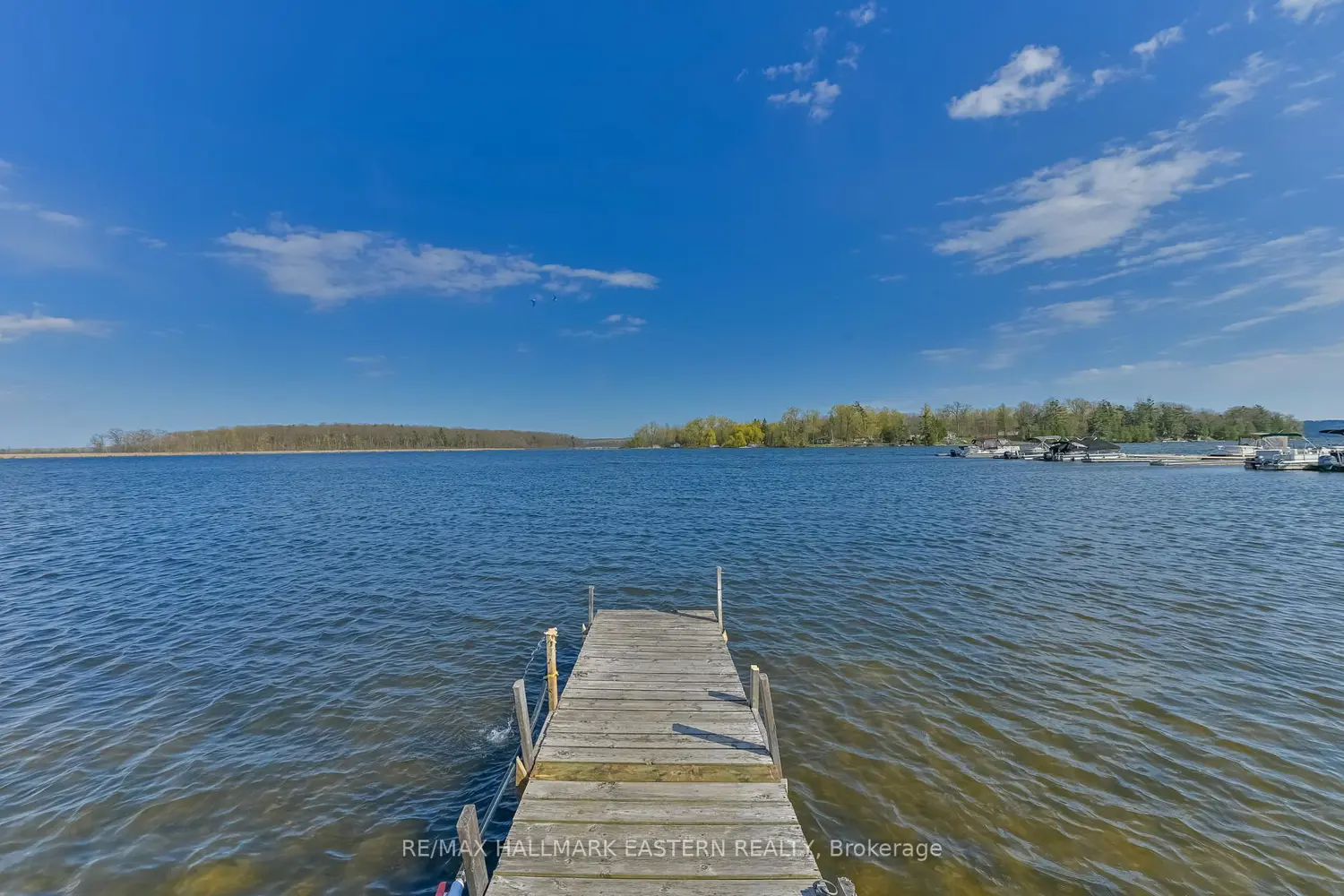 1095 Island View Drive photo 4