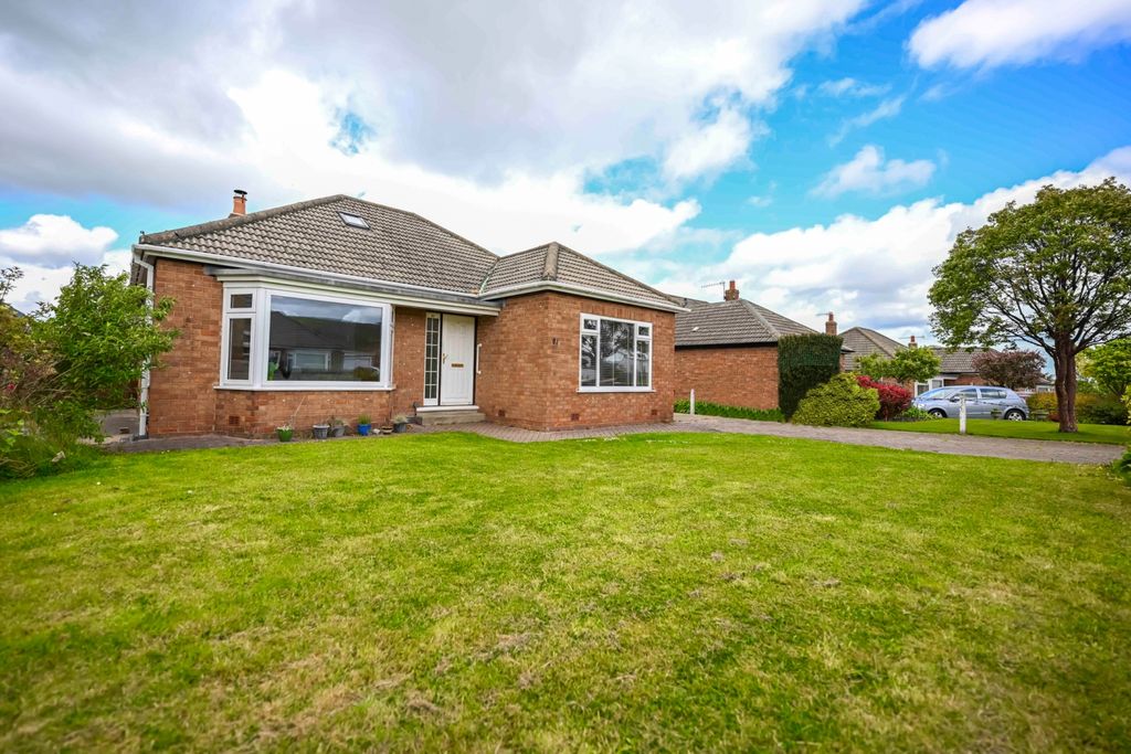 3 bed detached bungalow for saleThames Avenue, Guisborough TS14