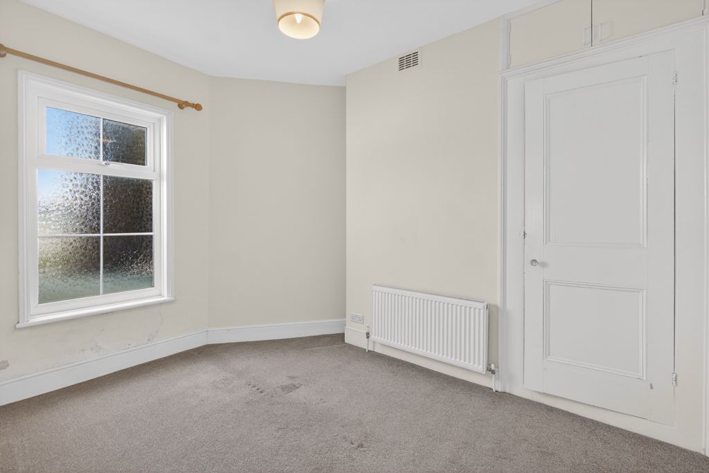 Additional image 12 of 2 bed flat for saleGraham Court, Hamilton Gardens, Felixstowe IP11