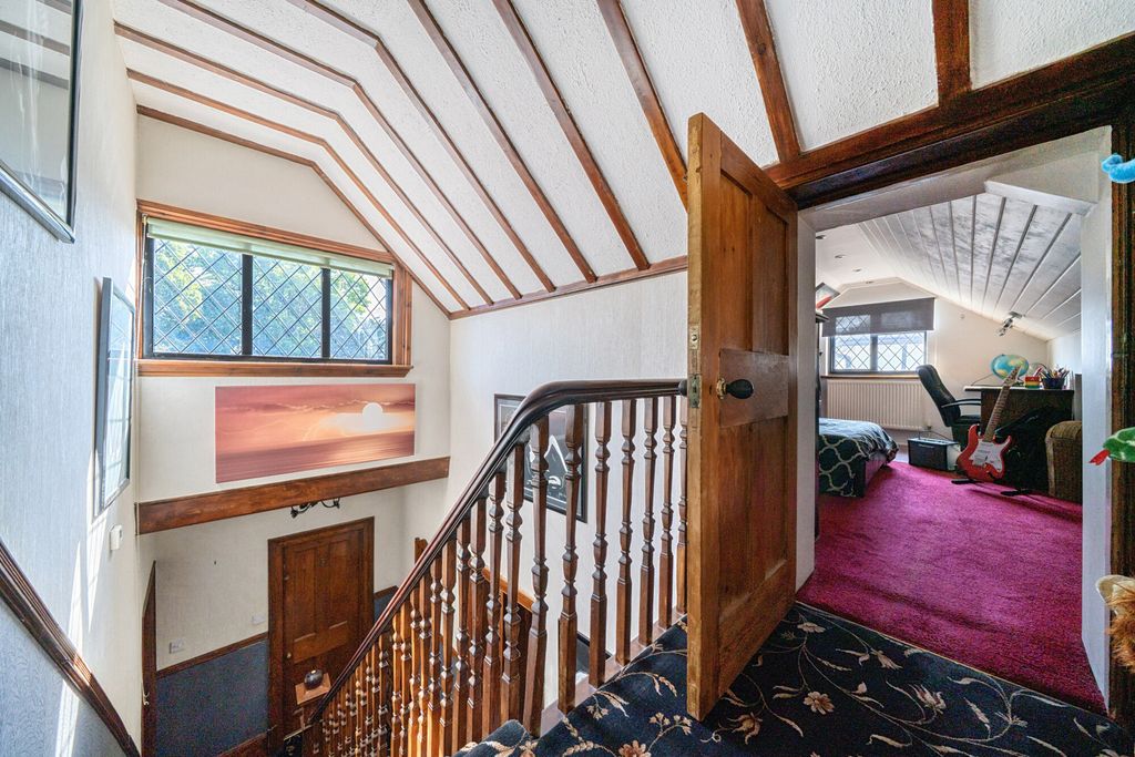 Additional image 13 of 4 bed detached house for saleLennox Road, Gravesend DA11