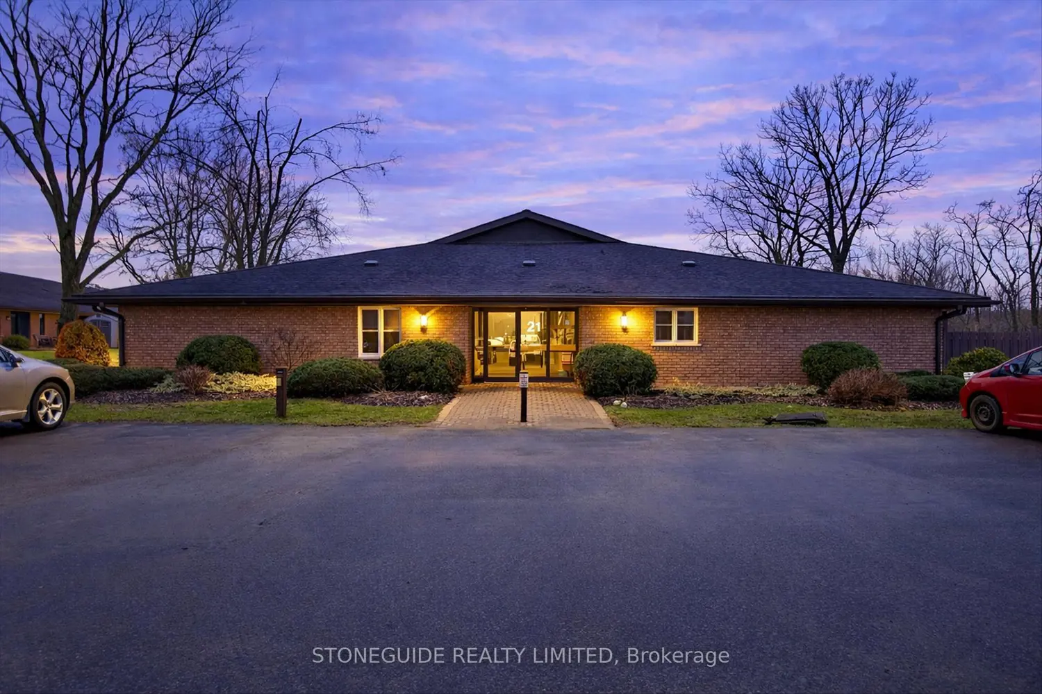 963 Armour Road 10