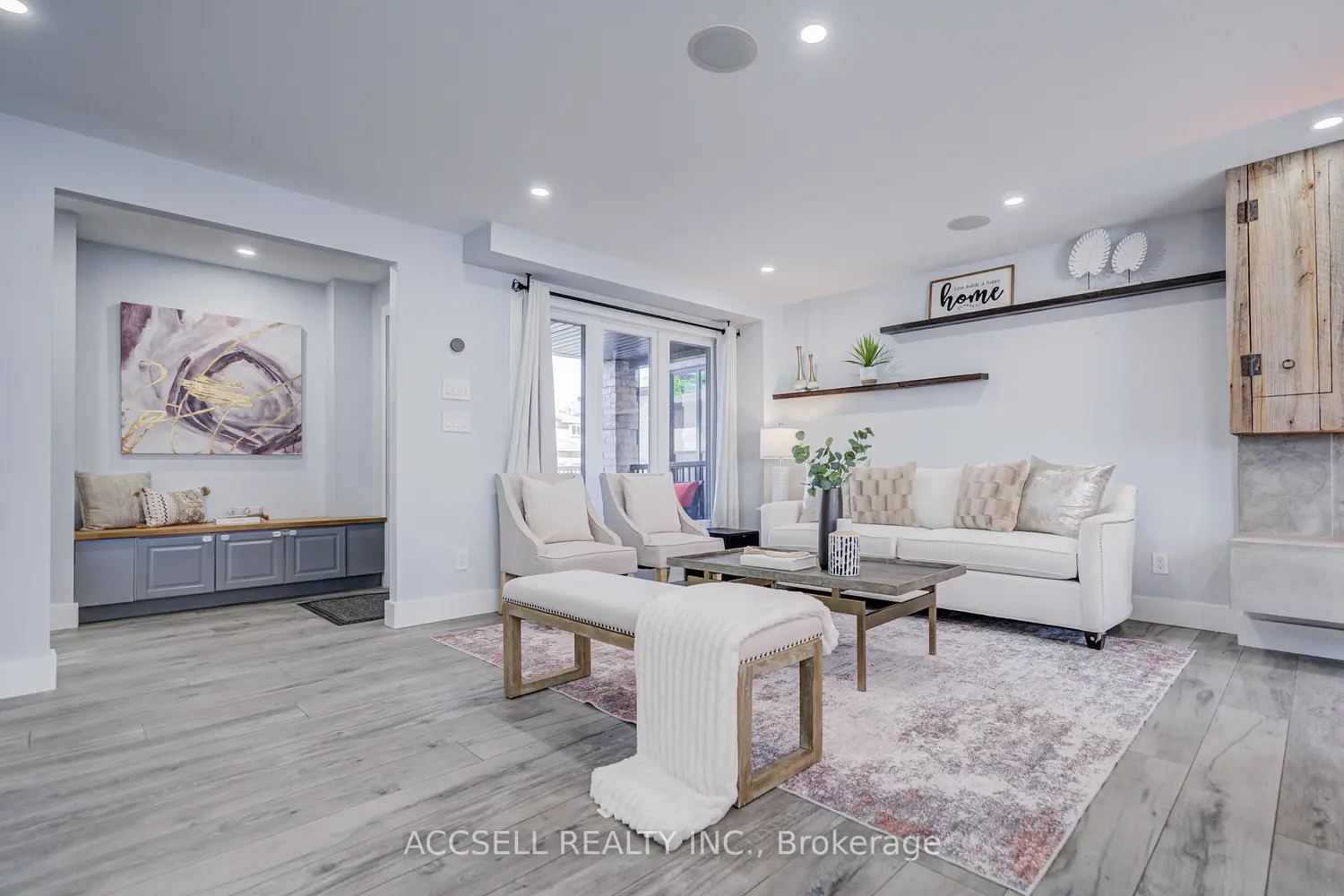 527 Wallenberg Crescent