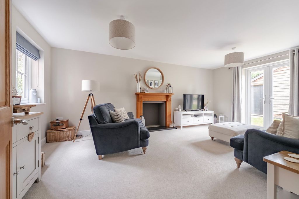 Additional image 2 of 4 bed detached house for saleVictoria Hill, Eye IP23