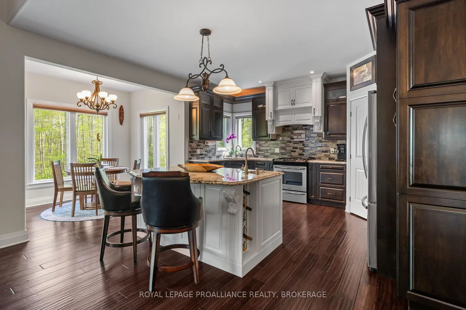 2918 Leeman Road photo 3