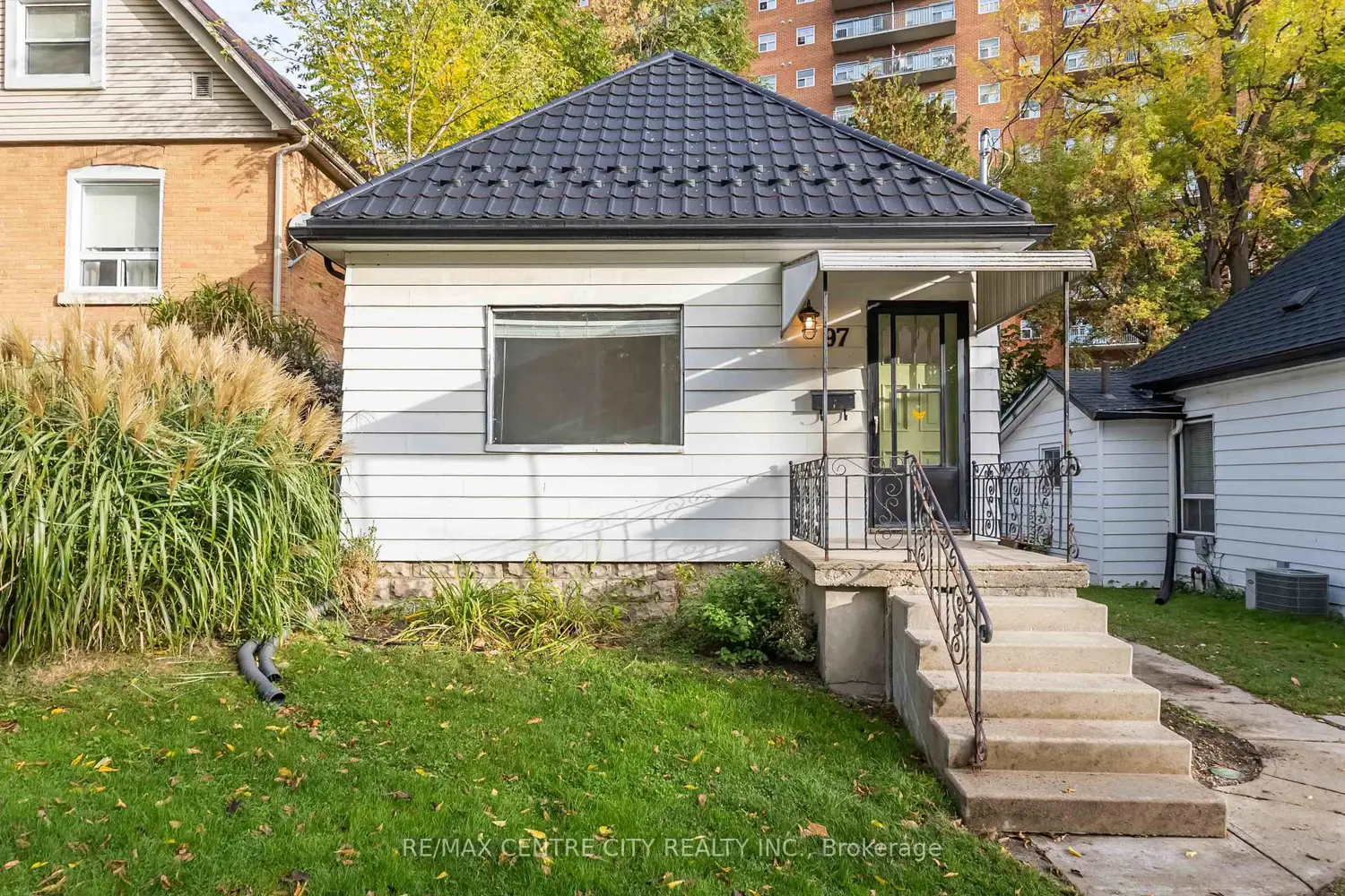 97 Walnut Street photo 2