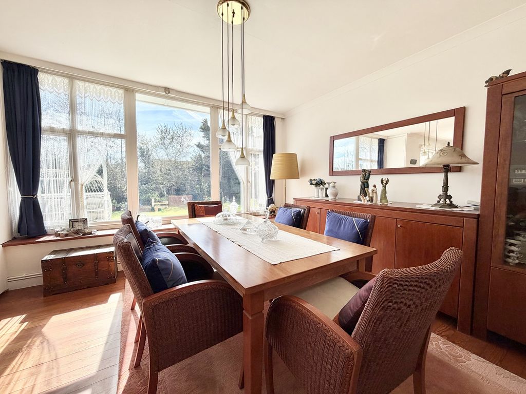 Additional image 9 of 3 bed bungalow for saleMadeira Lane, Freshwater PO40