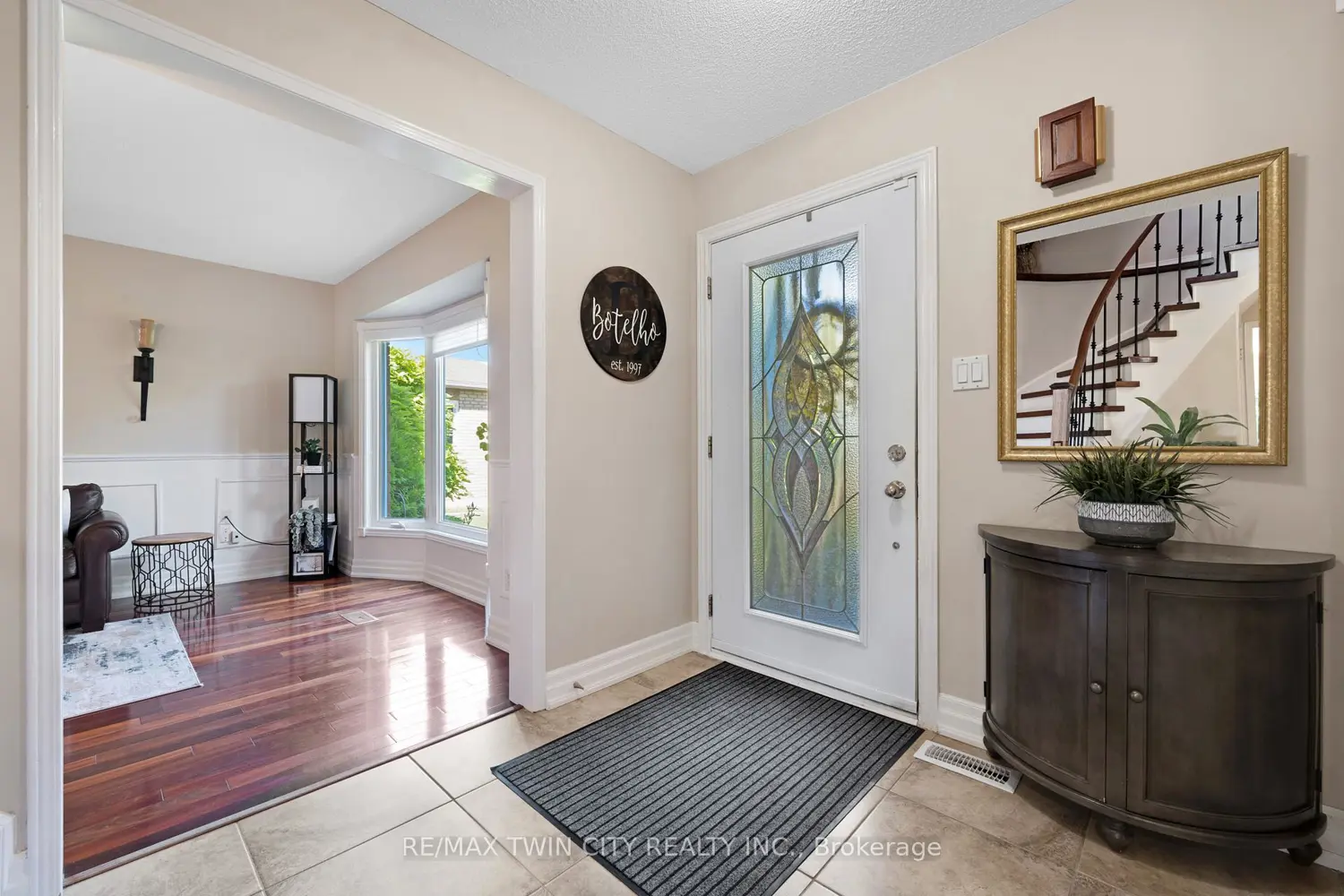Additional image 3 of 477 Burnett Avenue