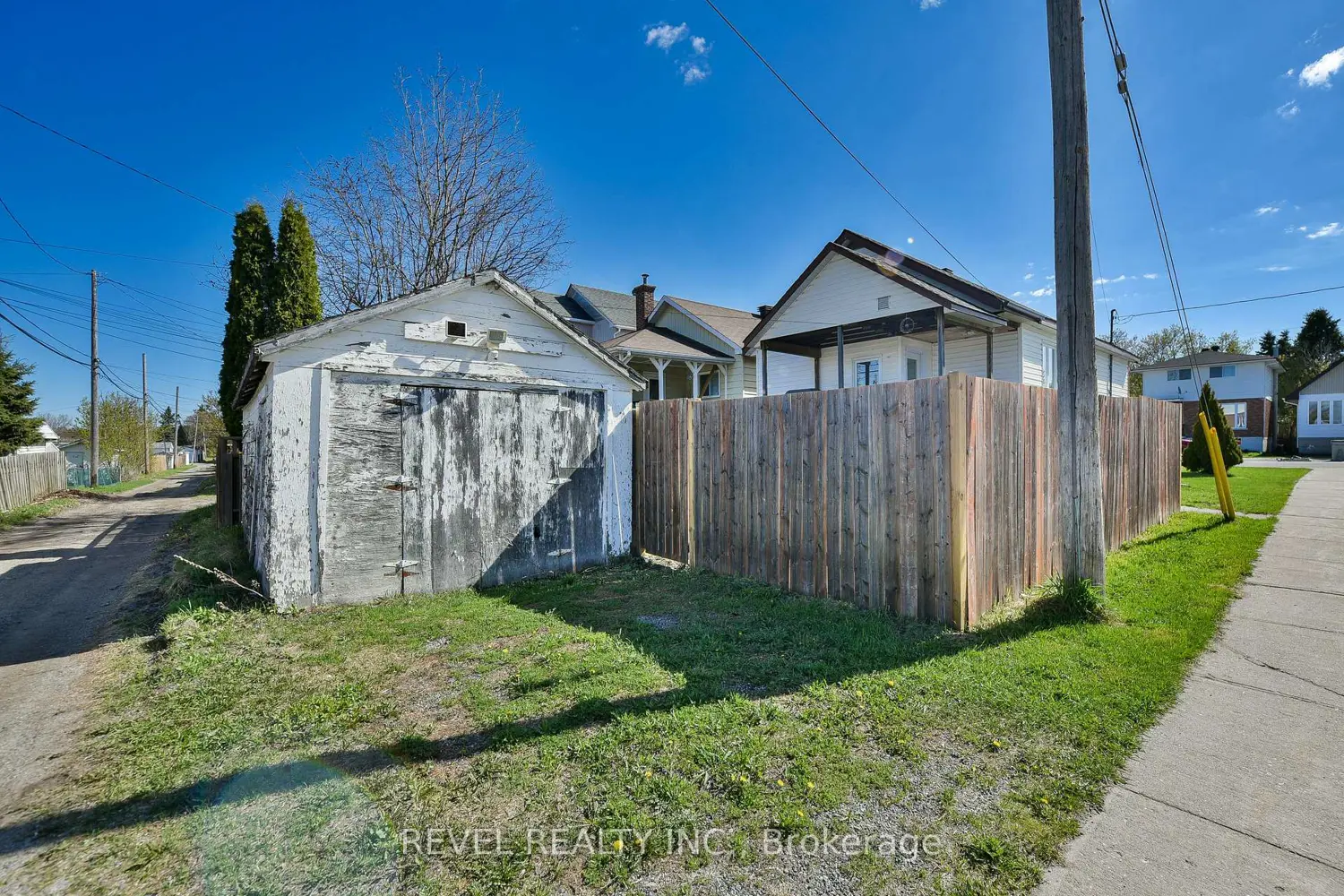 Additional image 2 of 359 Tamarack Street