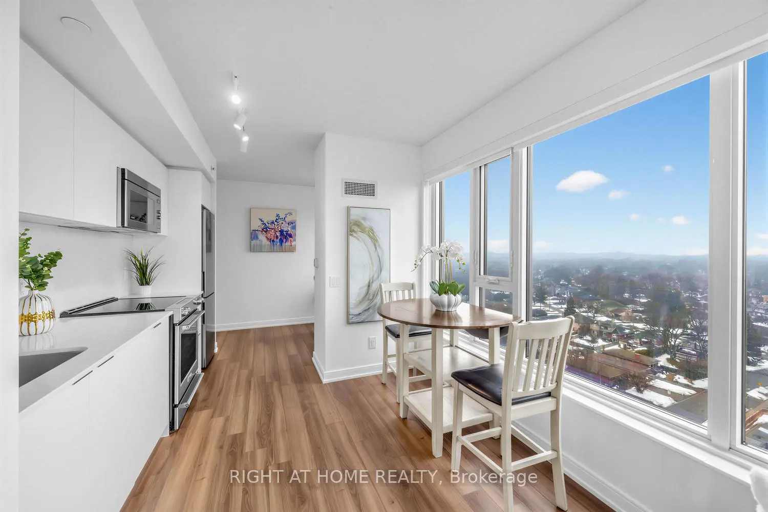 Additional image 4 of 30 Samuel Wood Way 1404