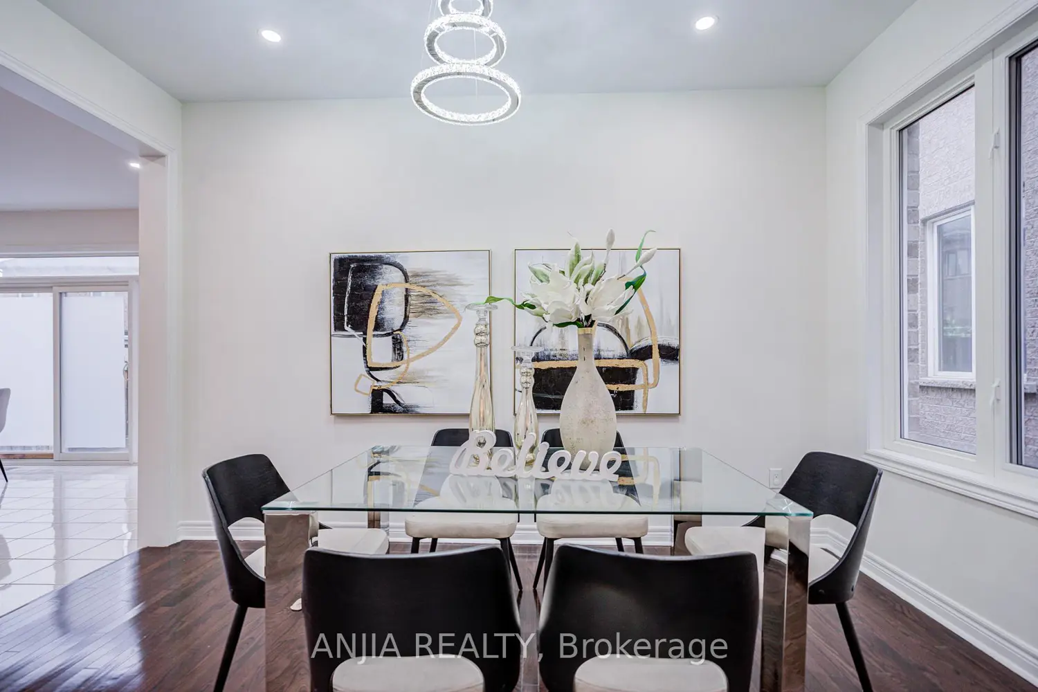 186 Ascalon Drive photo 4