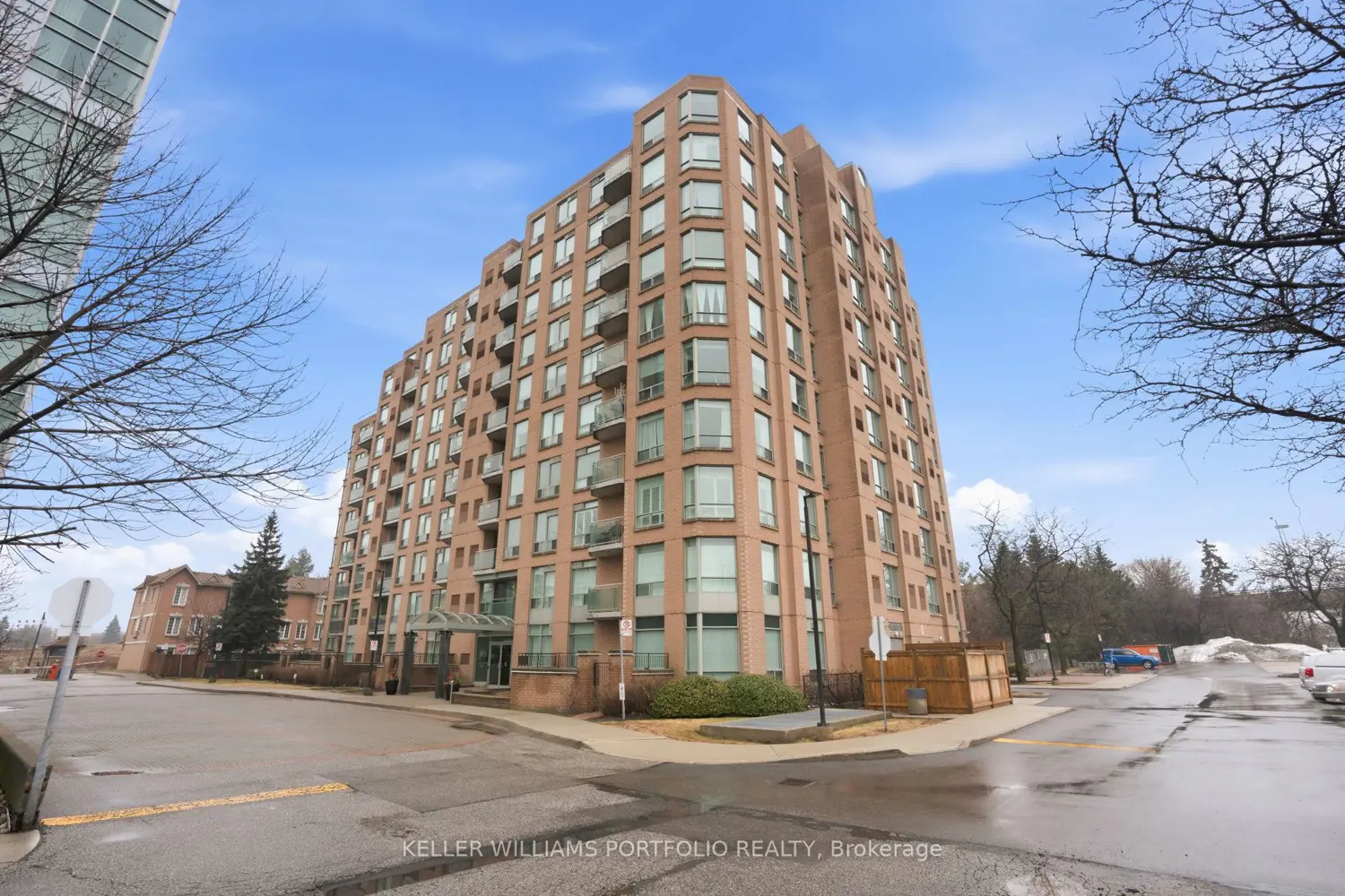 Additional image 4 of 190 Manitoba Street 802
