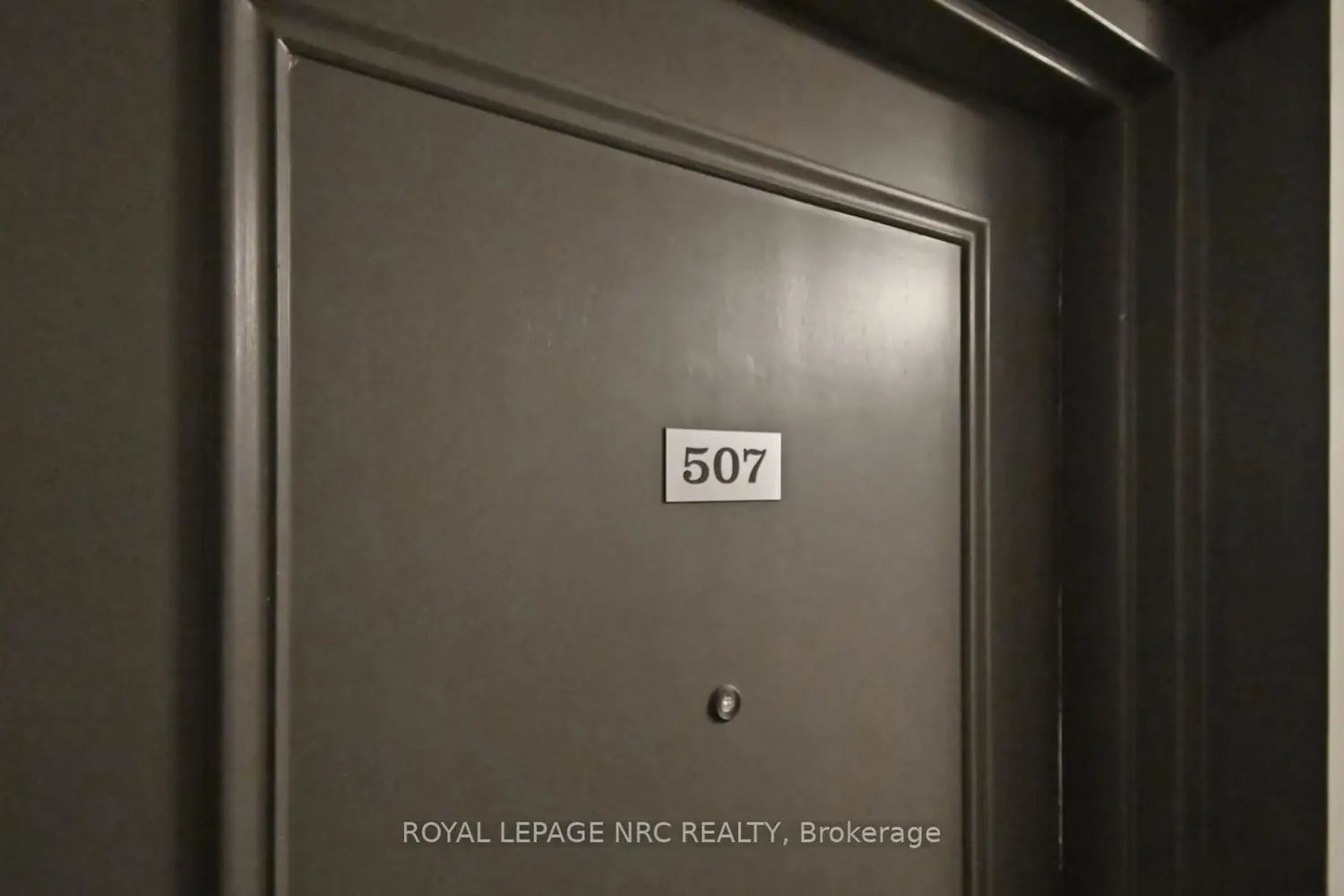 264 Grantham Avenue 507 photo 3