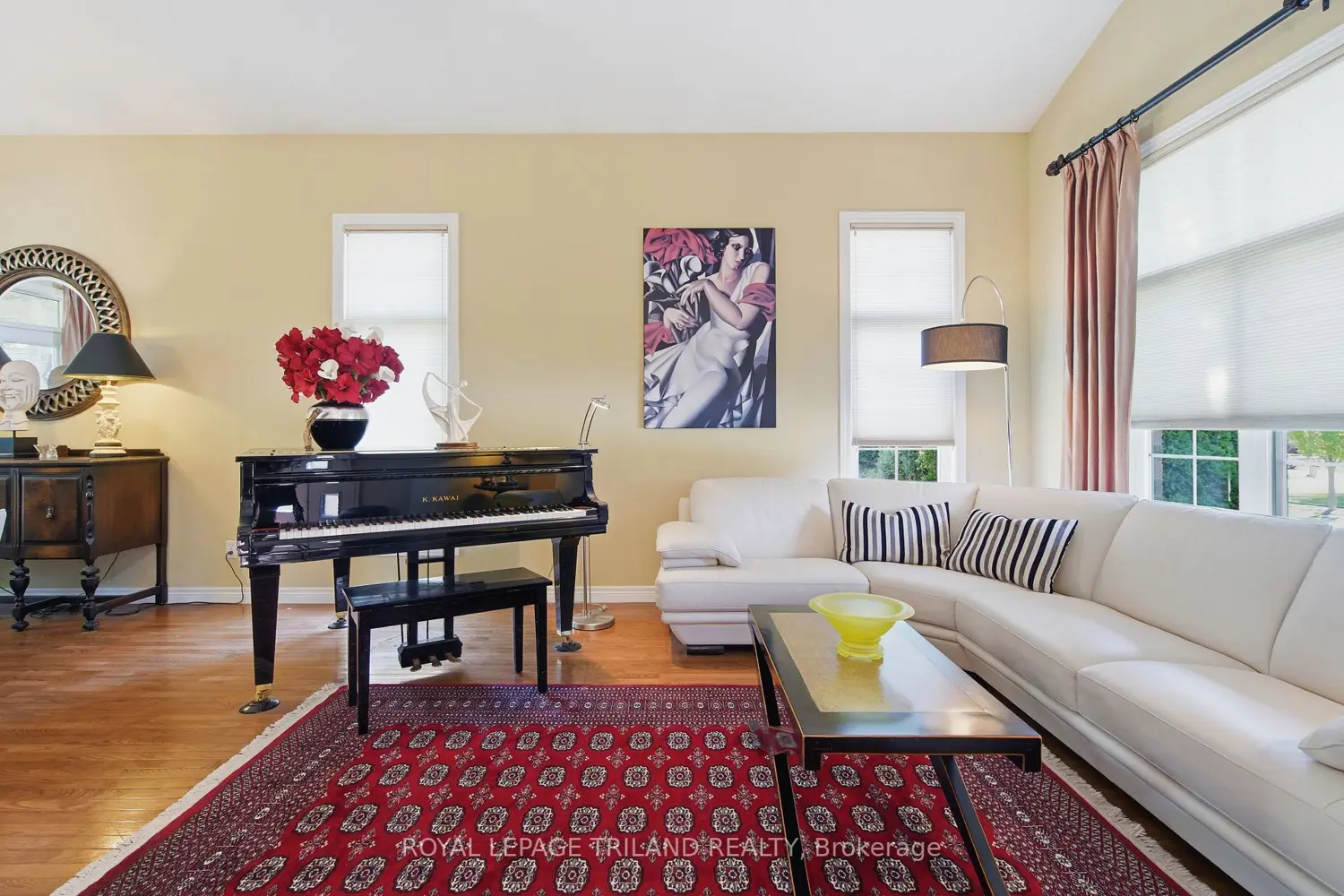 4 Baron Crescent photo 5