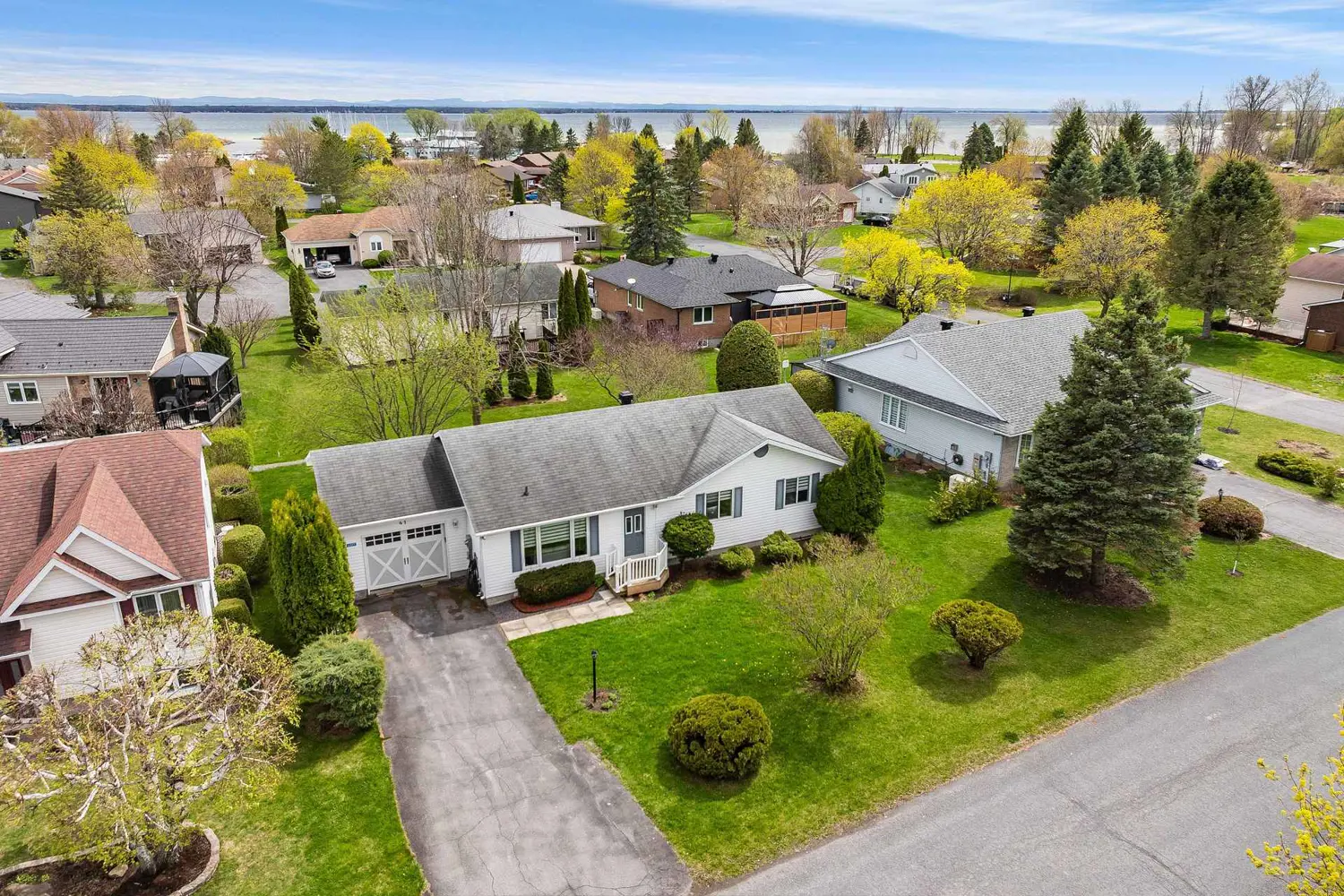 6277 Macrae Court