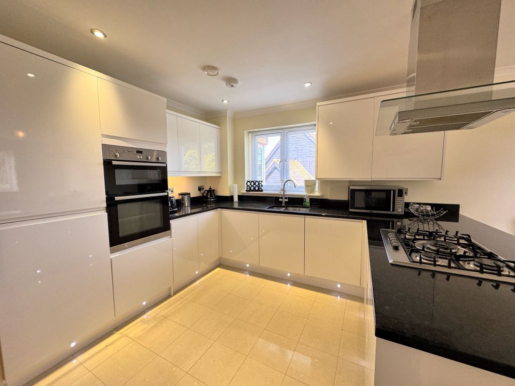 Additional image 3 of 2 bed flat for saleFoxholes Hill, Exmouth EX8