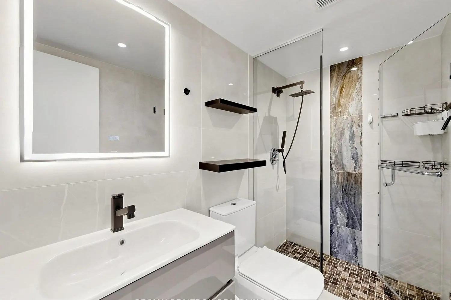Additional image 9 of 100 Canyon Avenue 402