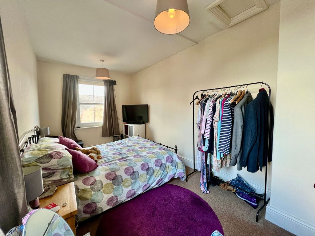 Additional image 7 of 2 bed flat for saleHarlaxton Road, Grantham NG31