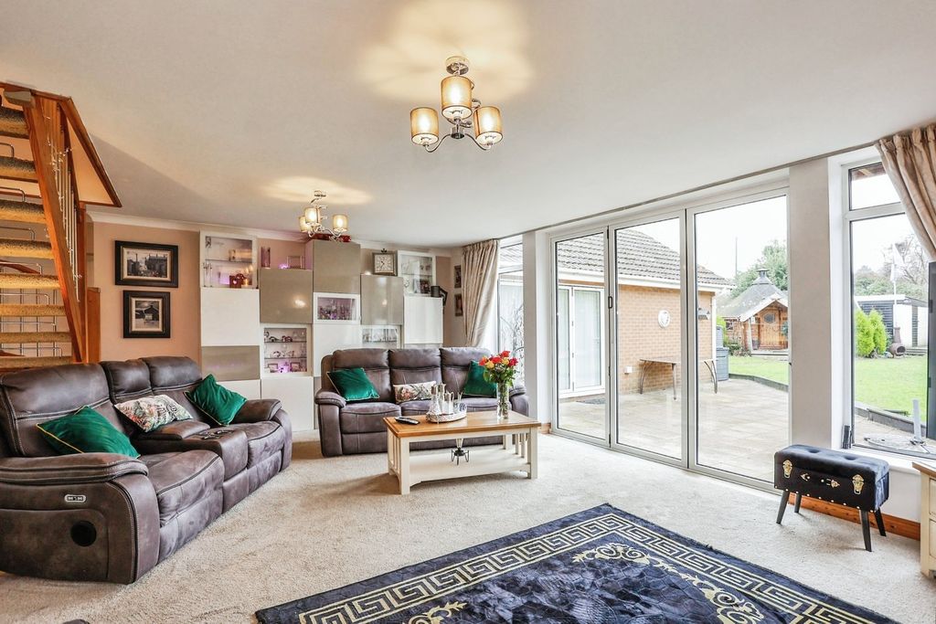 Additional image 9 of 6 bed detached house for saleNorth Parade, Grantham NG31