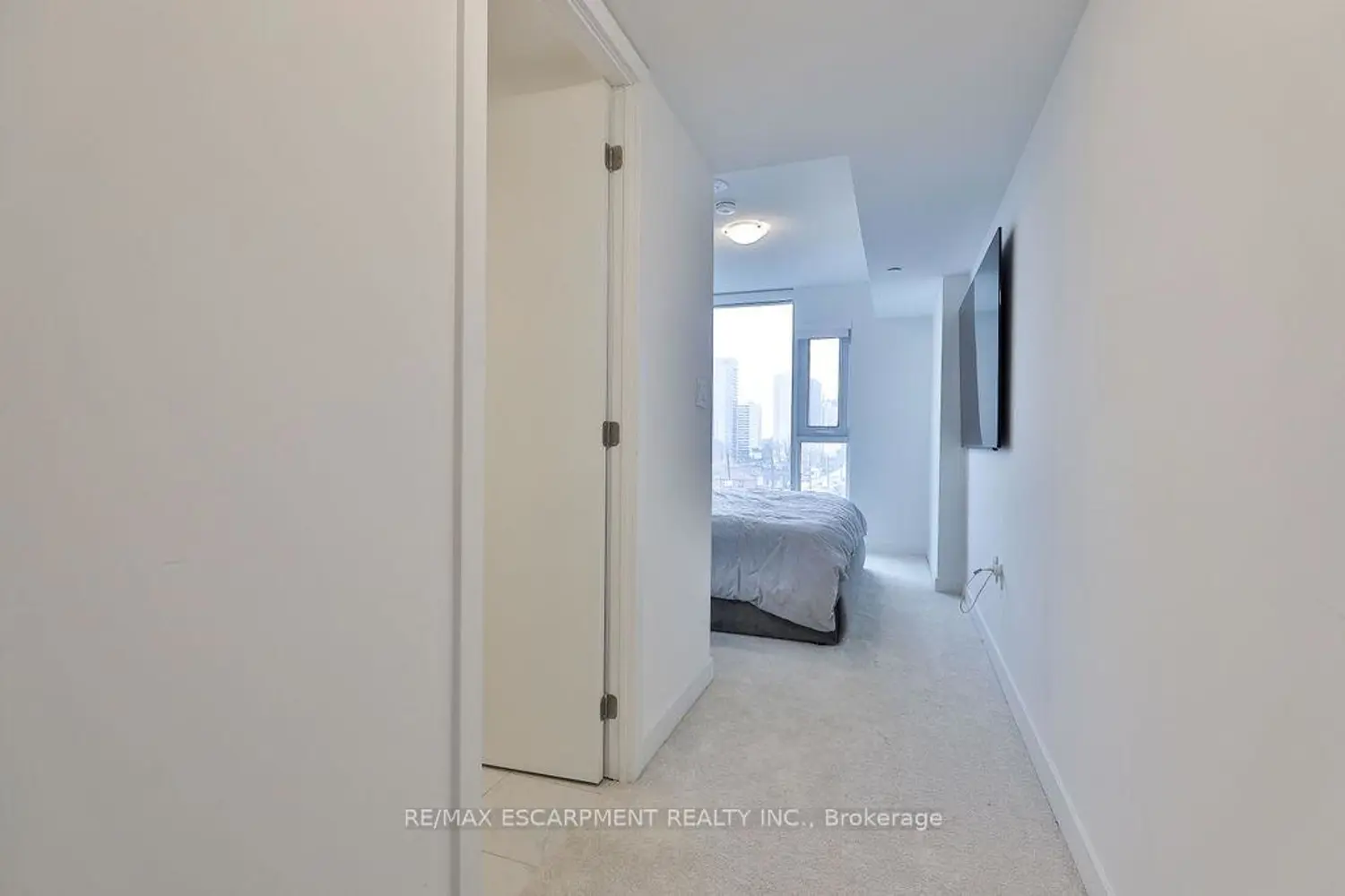 Additional image 14 of 556 Marlee Avenue 606