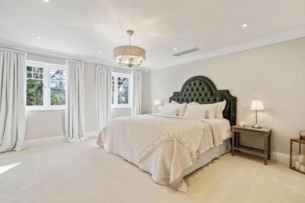 Additional image 17 of 6 bed detached house for saleHedgerley Lane, Gerrards Cross SL9