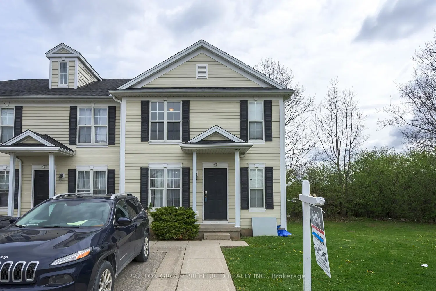 600 Sarnia Road 29