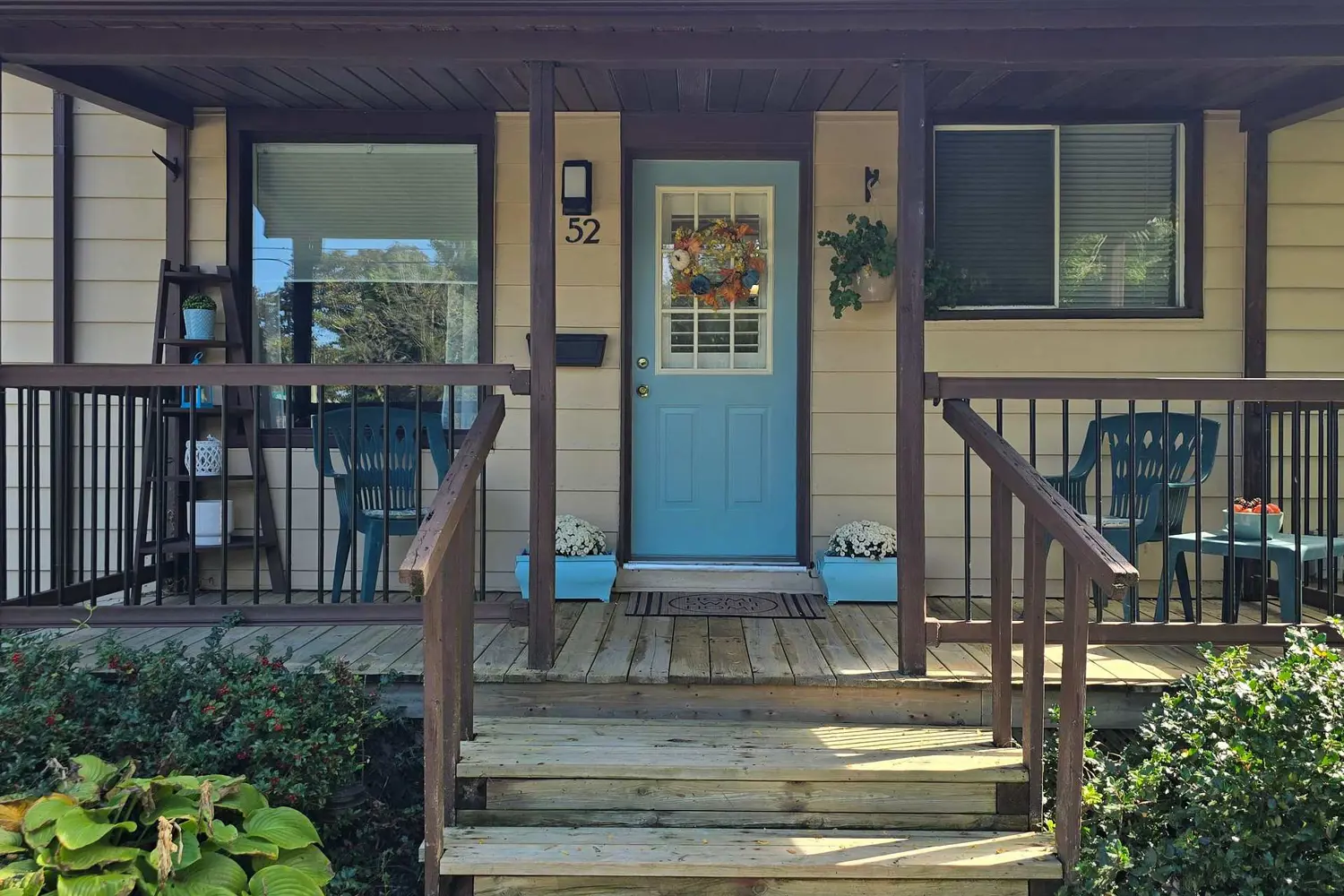 52 Wiley Street photo 2