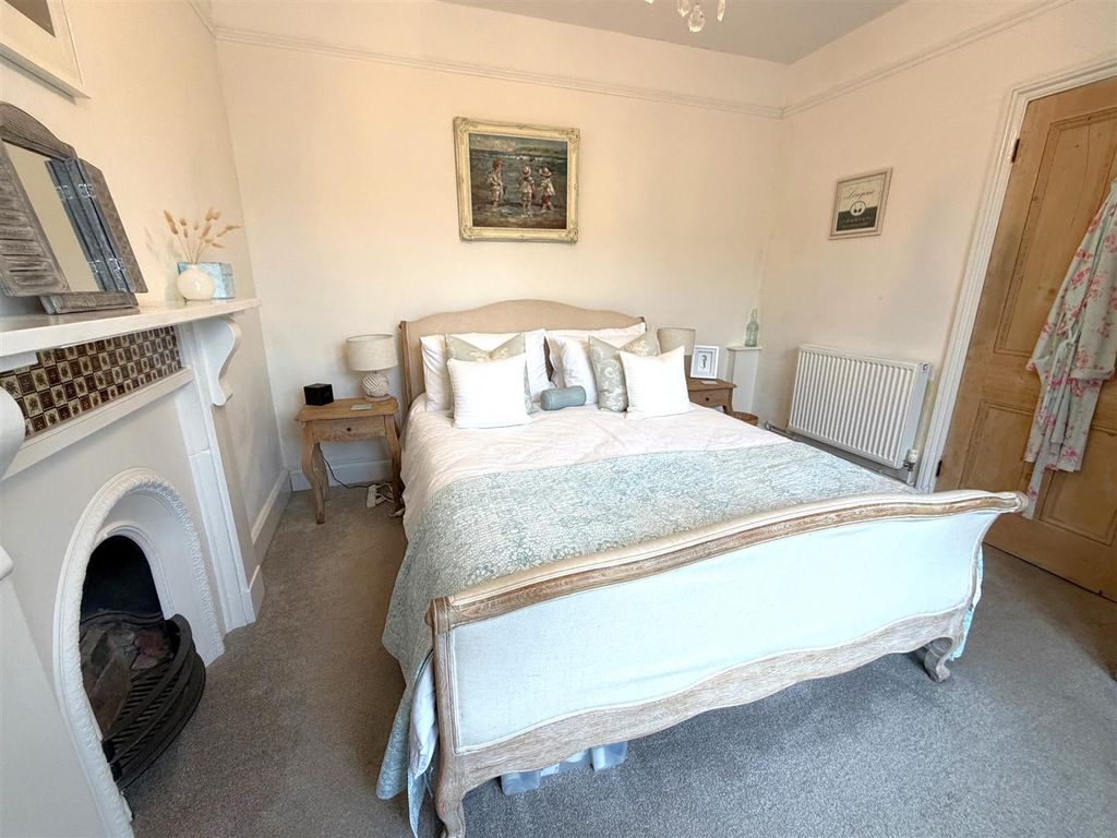 Additional image 13 of 1 bed flat for saleEsplanade, Fowey PL23