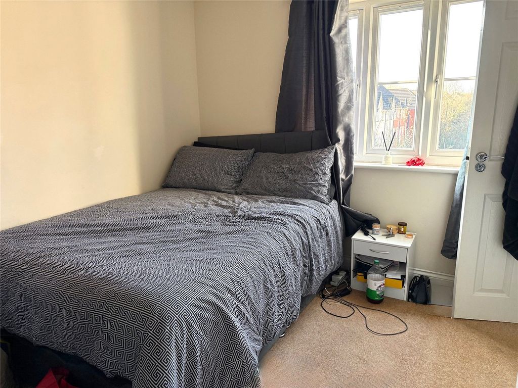 Additional image 6 of 2 bed flat for saleHarris Close, Frome, Somerset BA11
