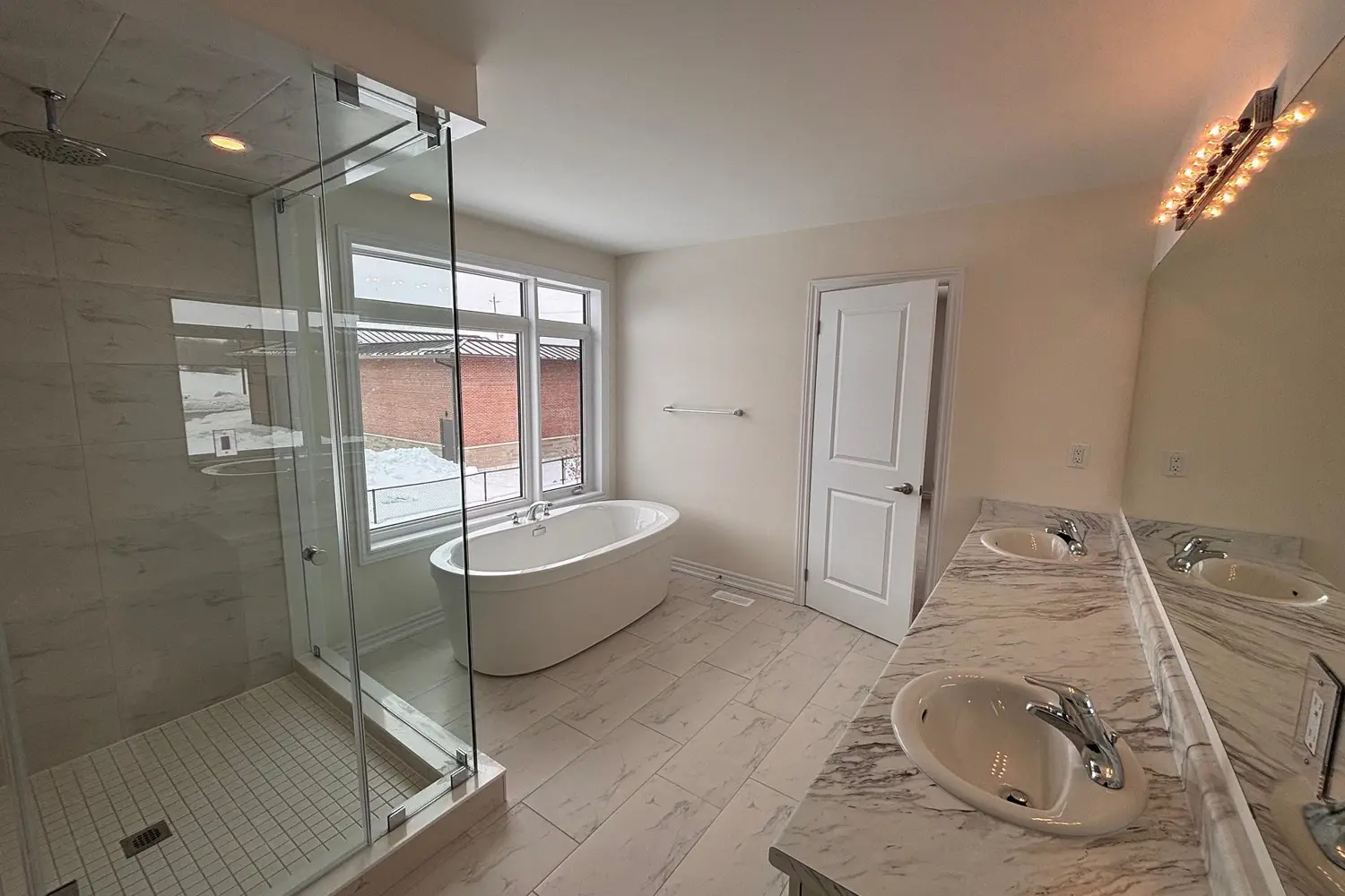 Additional image 4 of 24 Federica Crescent