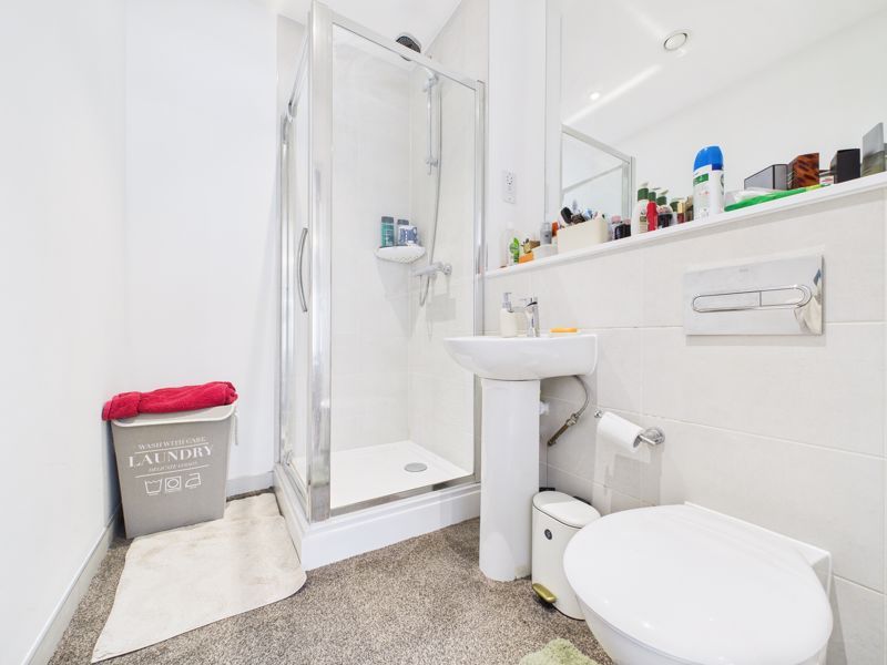 Additional image 9 of 2 bed flat for saleGillingham Gate Road, Chatham ME4