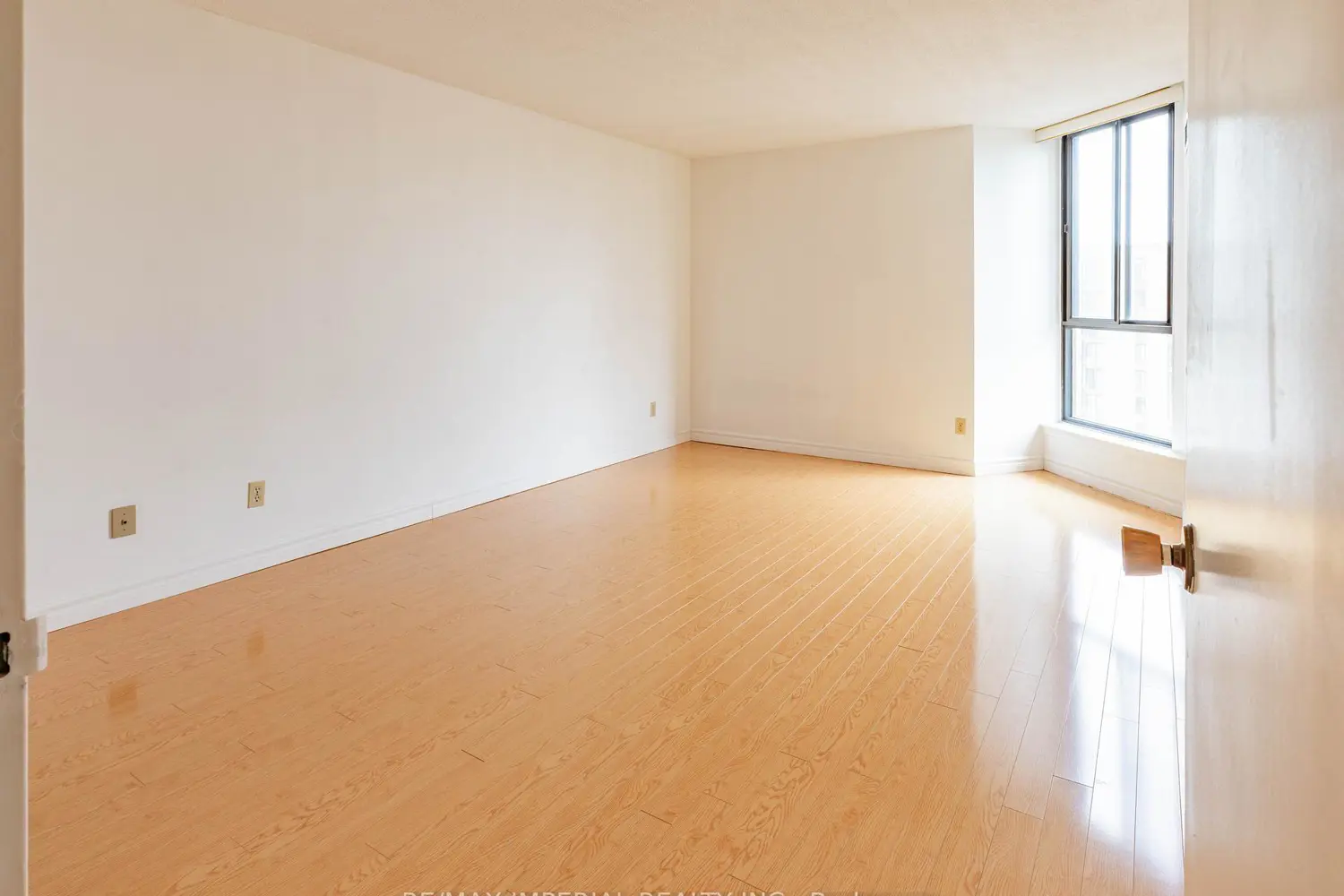 Additional image 9 of 25 Bamburgh Circle 2136