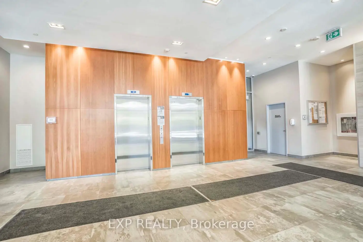 Additional image 4 of 2800 Keele Street 605