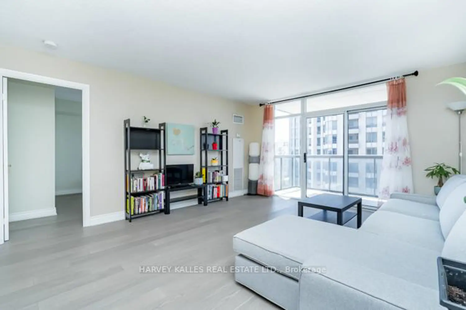 Additional image 6 of 880 Grandview Way 1209
