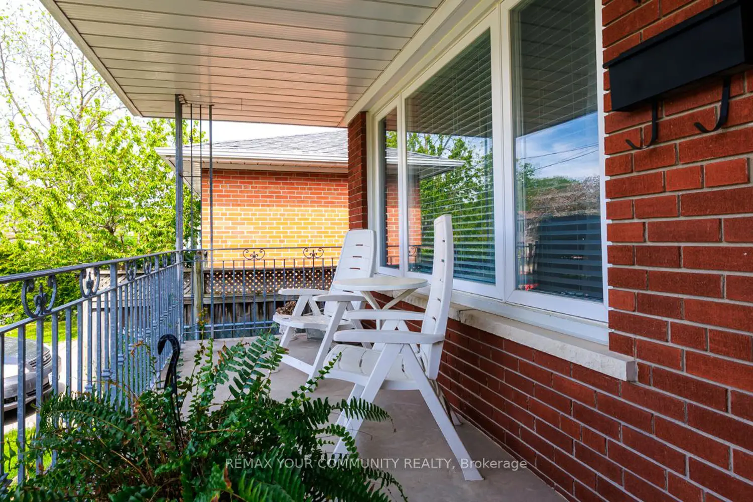 267 Horsham Avenue
