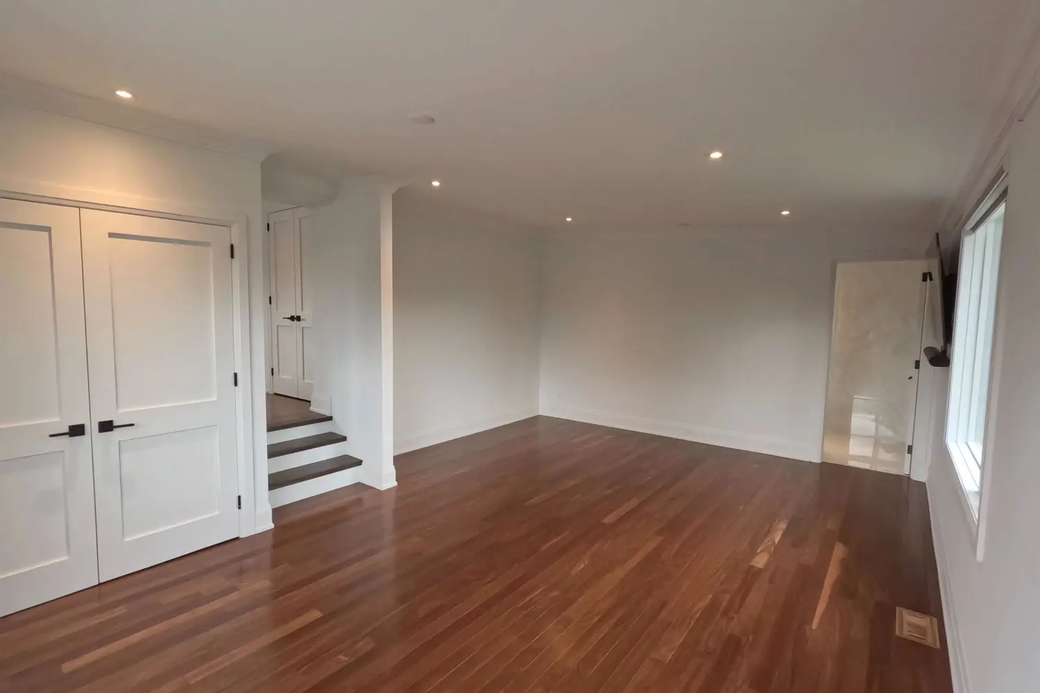 Additional image 12 of 77 Hove Street