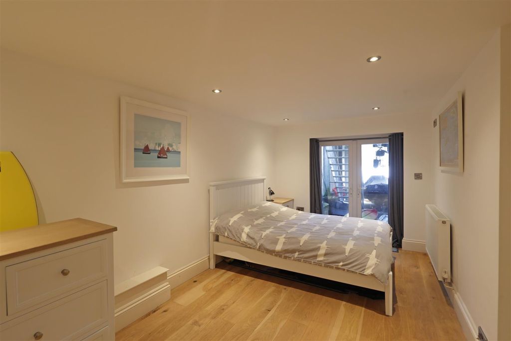 Additional image 13 of 4 bed terraced house for saleNorth Street, Fowey PL23