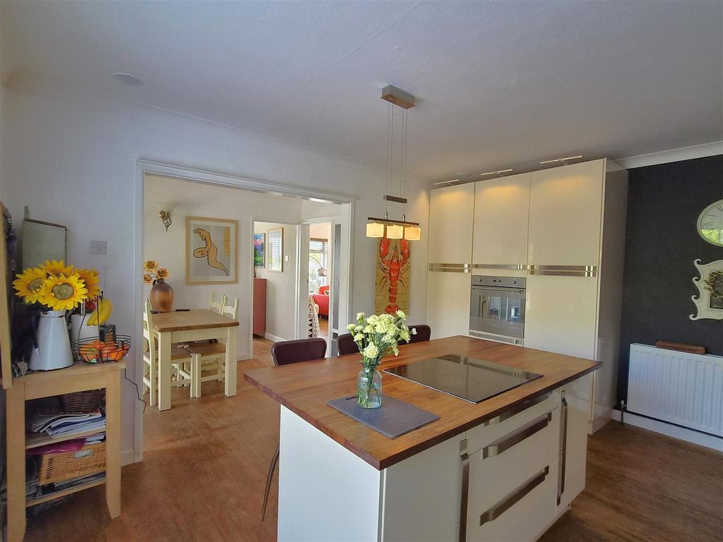 Additional image 20 of 3 bed detached bungalow for saleTower Park, Fowey PL23