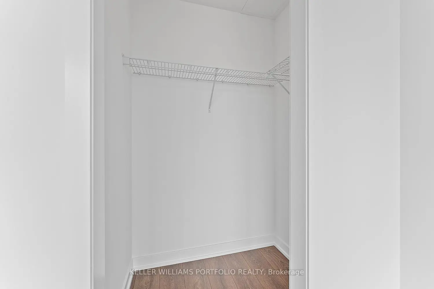 Additional image 15 of 50 Bruyeres Mews 1009