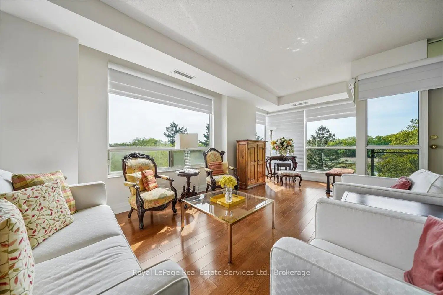 2511 Lakeshore Road 405
