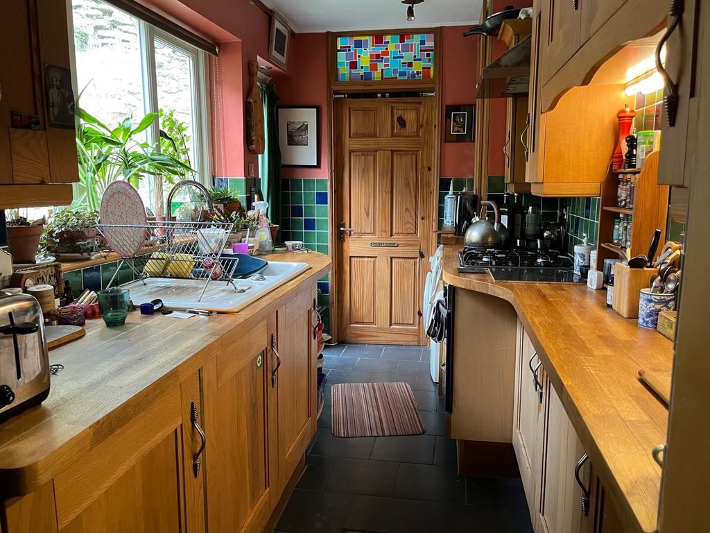 Additional image 3 of 3 bed terraced house for saleWine Street, Frome, Somerset BA11