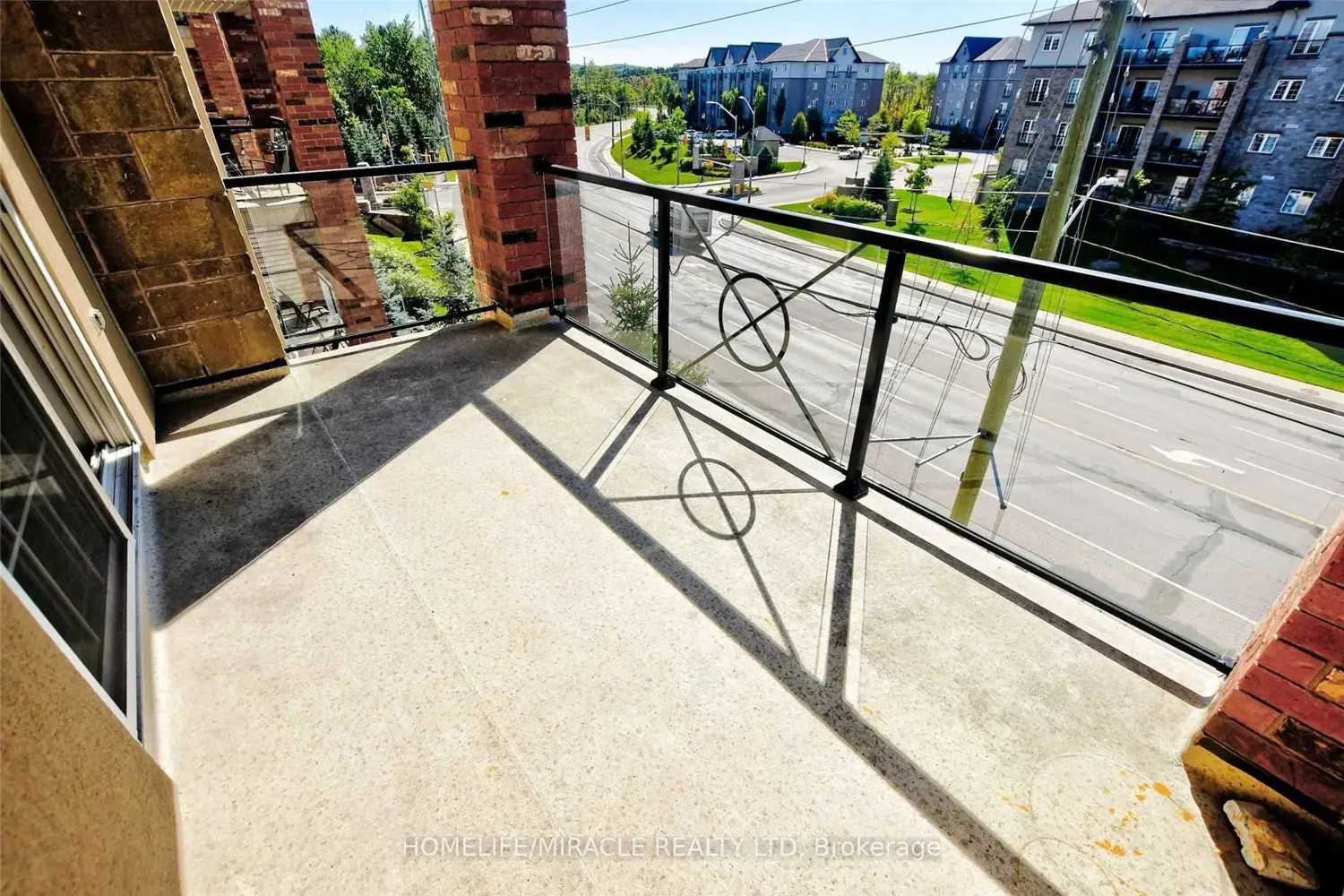 Additional image 16 of 39 Ferndale Drive 303