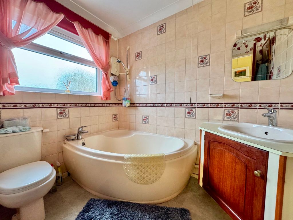 Additional image 8 of 5 bed detached house for saleSeafield Avenue, Exmouth EX8