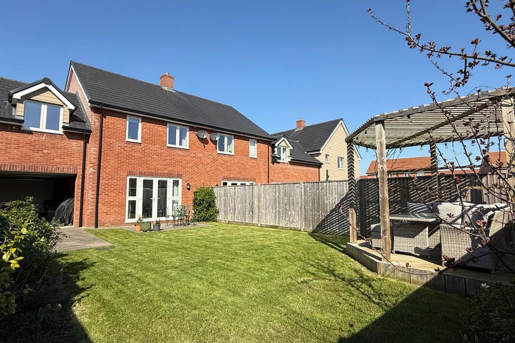 Additional image 26 of 4 bed semi-detached house for saleCaspars Way, Fordingbridge SP6
