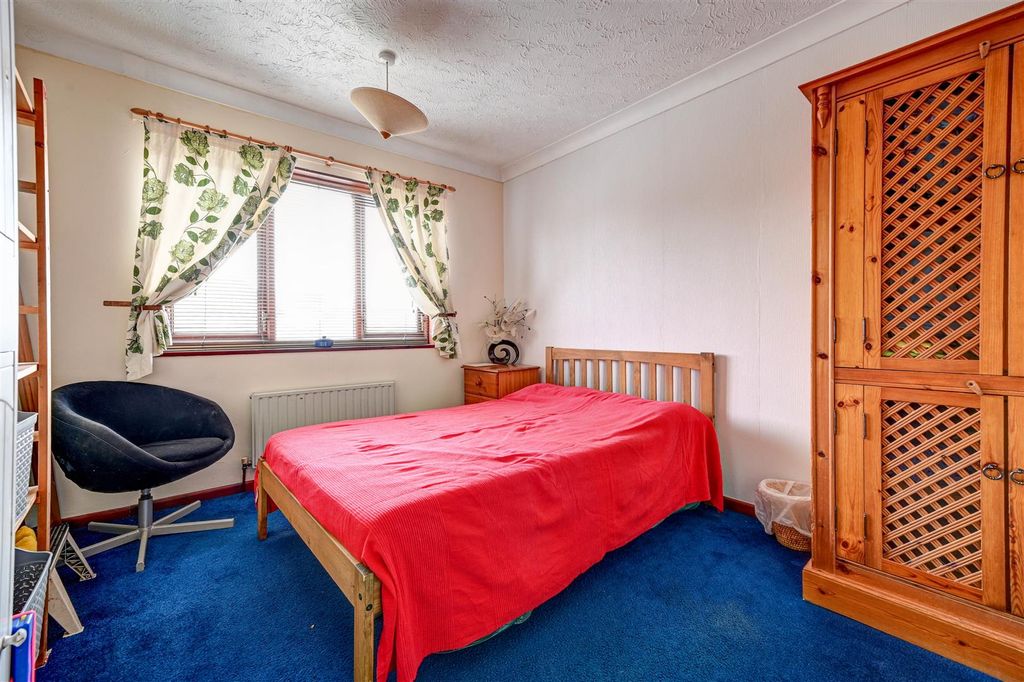 Additional image 22 of 5 bed detached house for saleFell Way, Bradwell, Great Yarmouth NR31